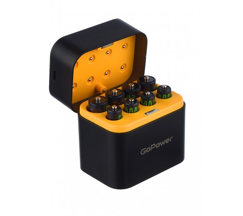 Зарядное устройство  GoPower SmartCase Li-ion 1,5V  8 слотов + 4AA 3600 мВтч и 4AAA 1300 мВтч (1/45)